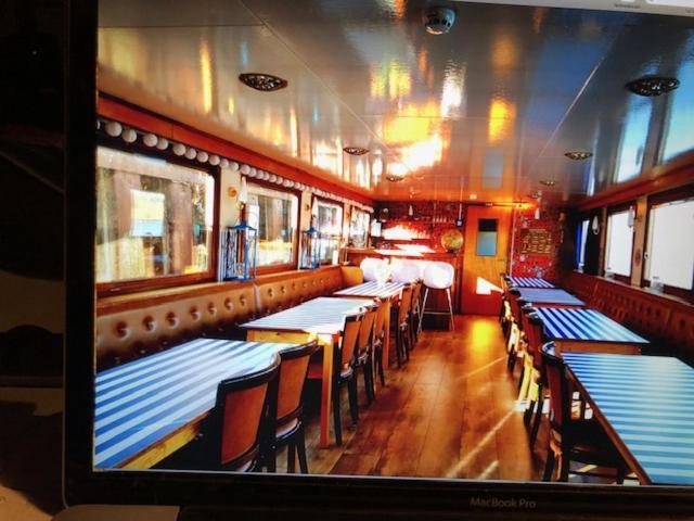 Schiff Ahoy, Hotelschiff, Hausboot, Boot, Passagierschiff 斯图加特 外观 照片