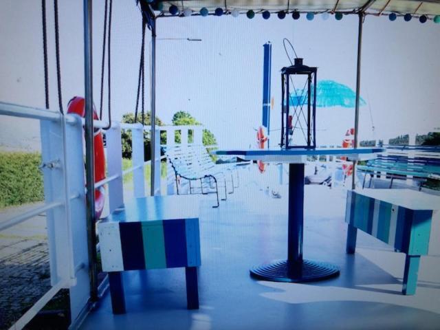 Schiff Ahoy, Hotelschiff, Hausboot, Boot, Passagierschiff 斯图加特 外观 照片